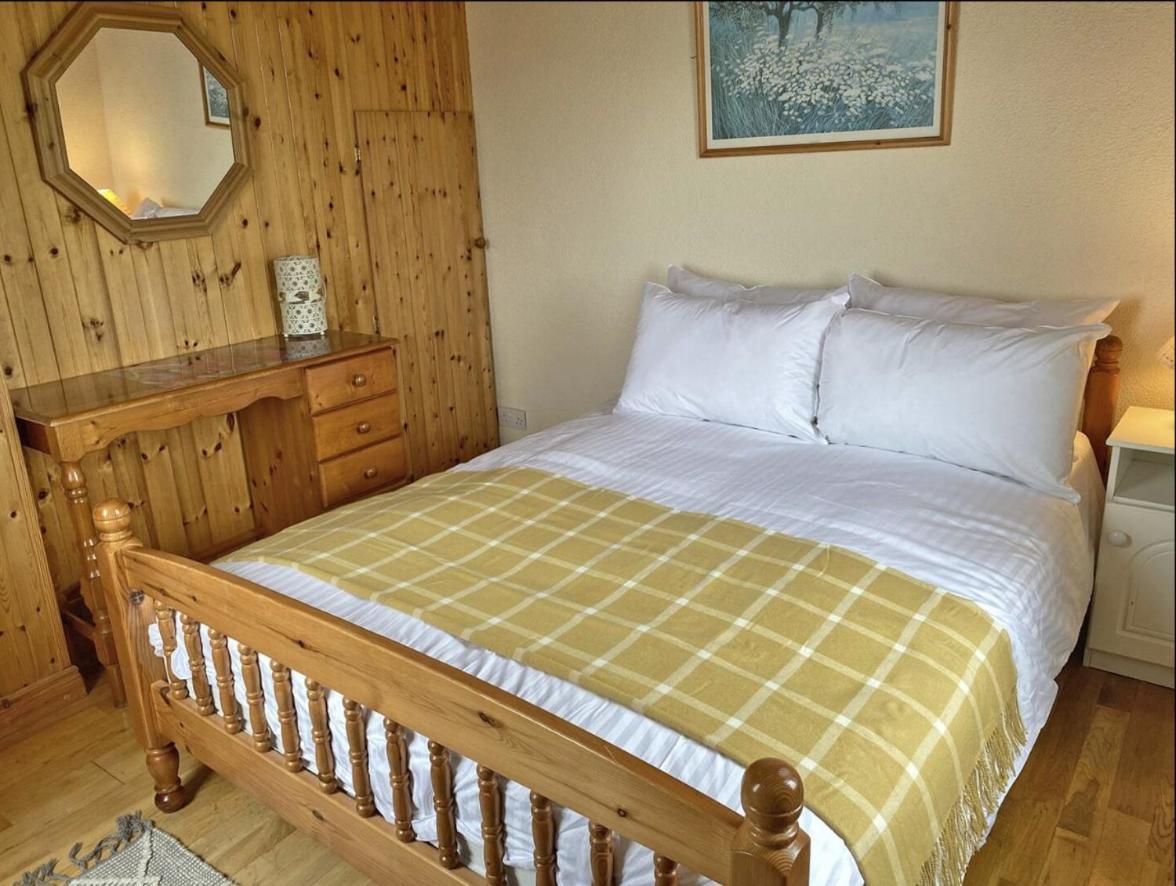 Lands End Cottage - Connemara Aughrus More Bagian luar foto
